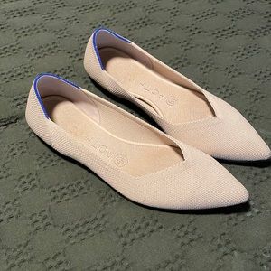 Rothys ecru point flat